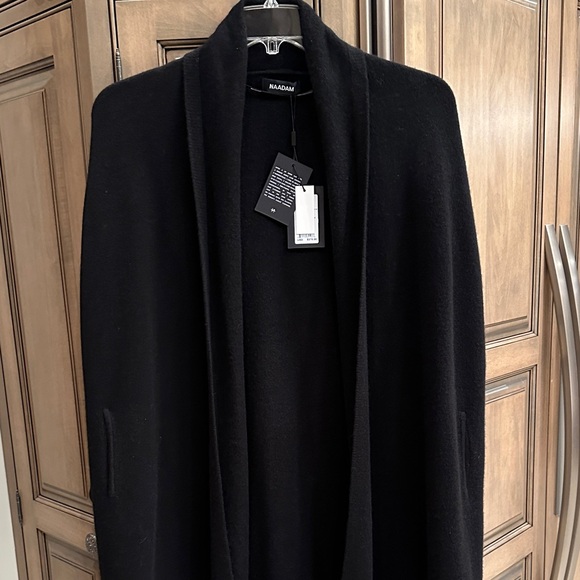 Madam Balmain Elegant Cashmere Black Drape Cardigan